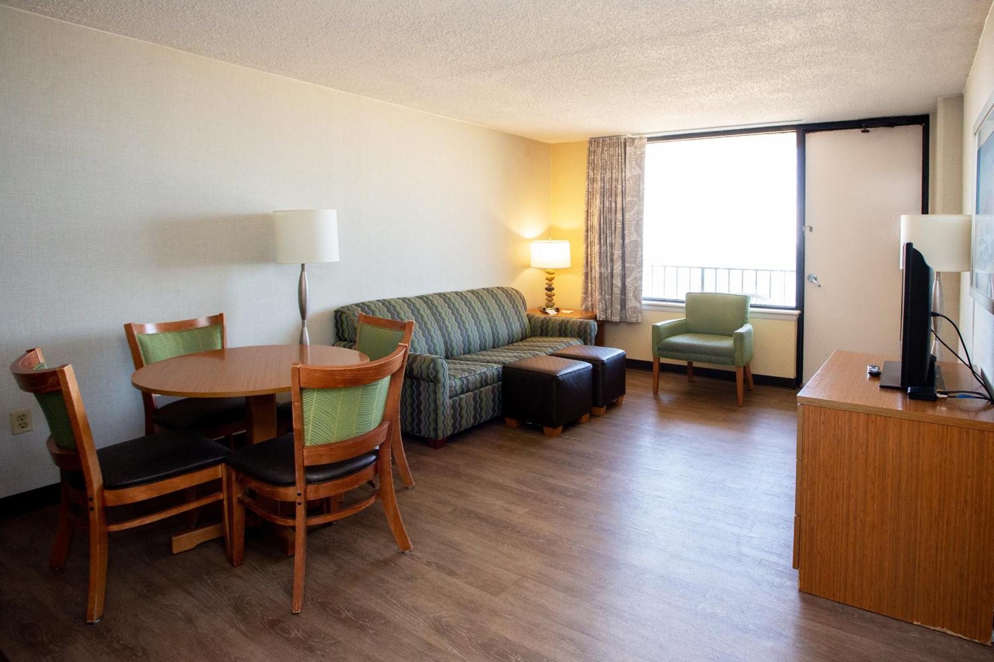 The Barclay Towers Hotel And Resort Virginia Beach Buitenkant foto