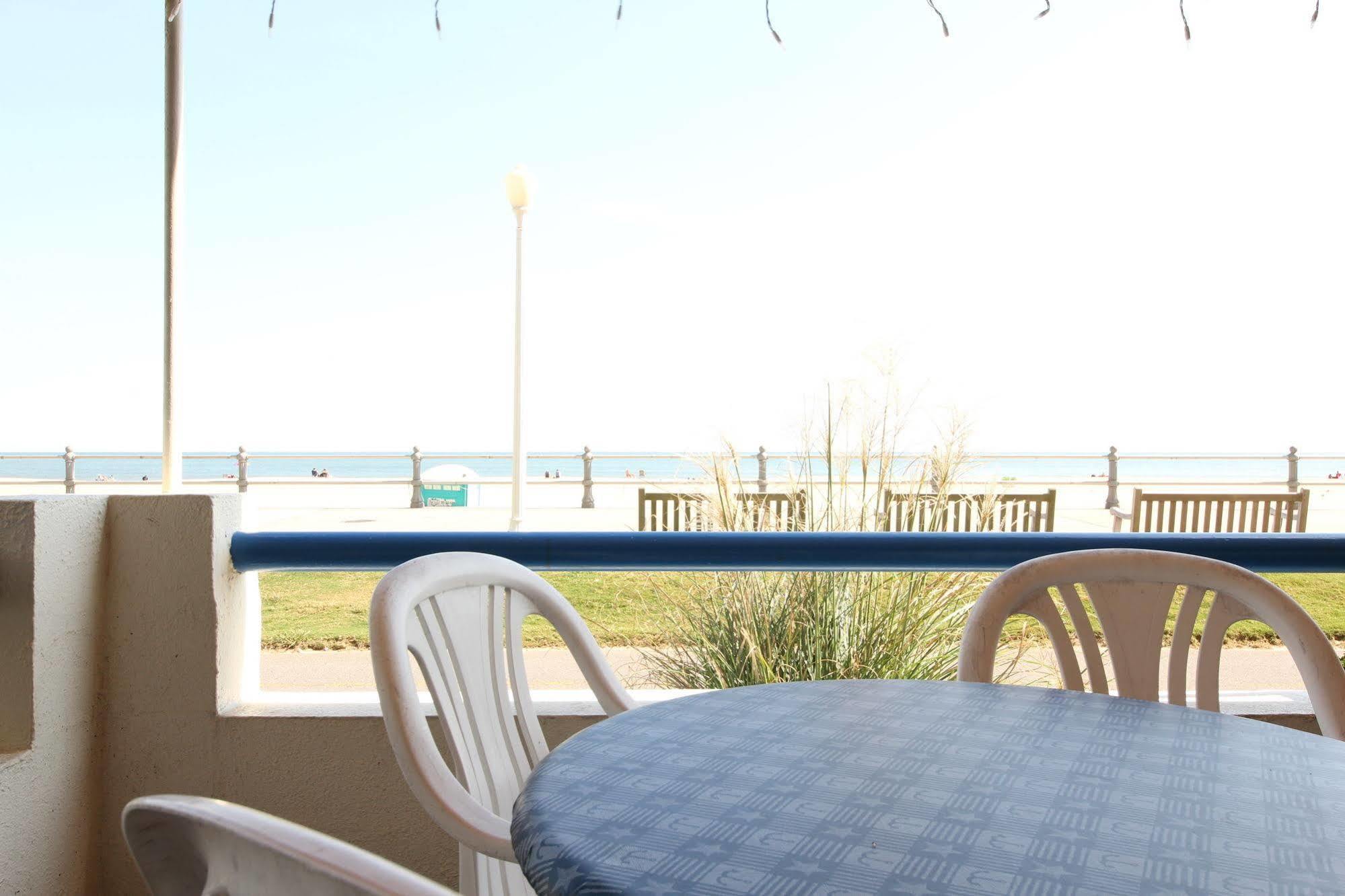 The Barclay Towers Hotel And Resort Virginia Beach Buitenkant foto